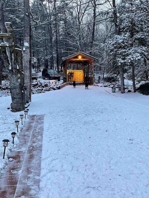 Peaceful Gateway To Island Creek Cottage East Stroudsburg Eksteriør billede